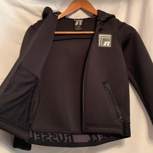 Russell youth small 6-7 black 360 dri-power tech jacket excellent condition - Picture 10 of 11